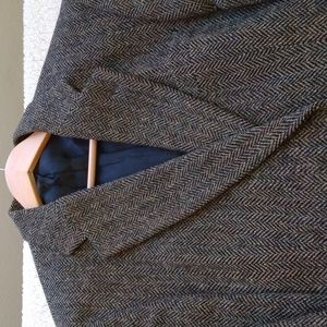 Harris Tweed (Hand Woven) Brown/Tan/Black Herringbone Jacket 42L US = 52L EU